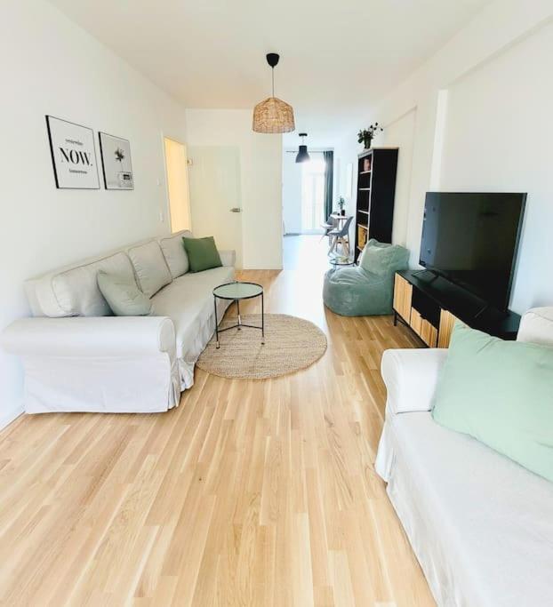 Stylisches Zentrales City-Apartment Mit 2 Balkonen Leipzig Ngoại thất bức ảnh