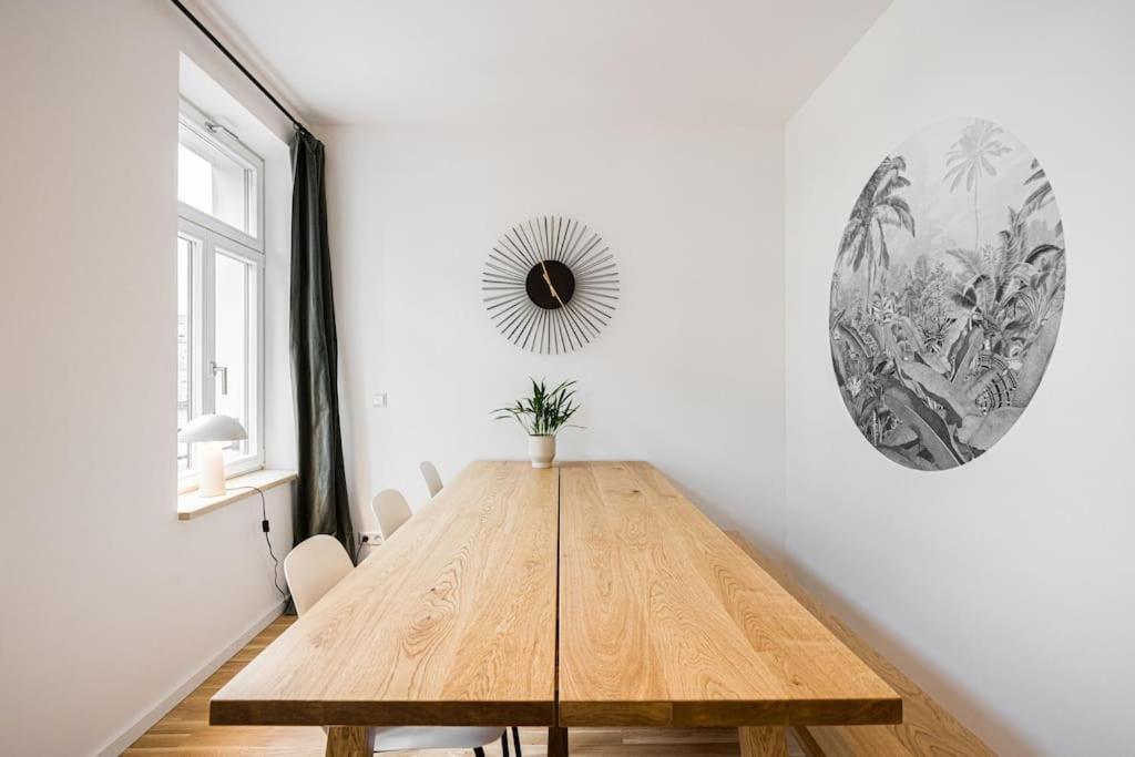 Stylisches Zentrales City-Apartment Mit 2 Balkonen Leipzig Ngoại thất bức ảnh