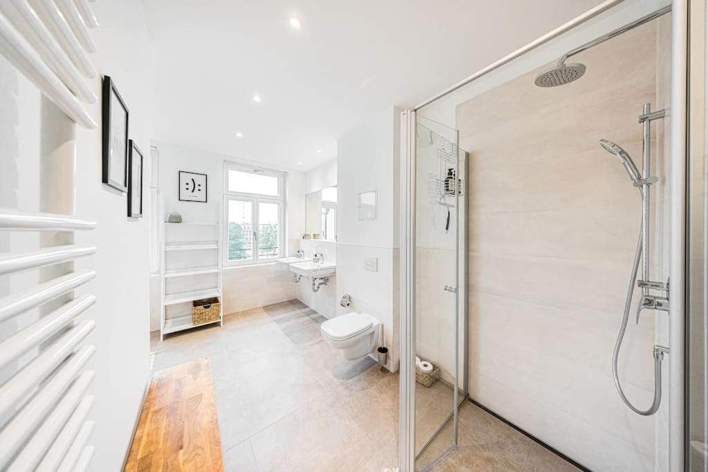 Stylisches Zentrales City-Apartment Mit 2 Balkonen Leipzig Ngoại thất bức ảnh