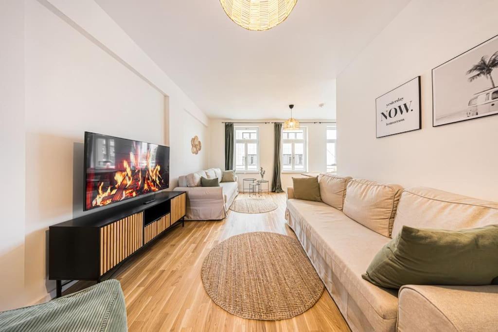 Stylisches Zentrales City-Apartment Mit 2 Balkonen Leipzig Ngoại thất bức ảnh